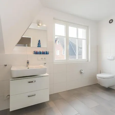 Prázdninový dům Schulstr_28 _haus Helle Brise_ Zingst